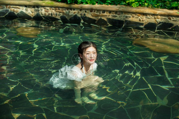 漫步西湖边，杭州夜生活新体验等你来！